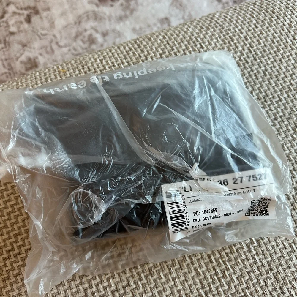 BRAND NEW Fabletics Define PowerHold High-Waisted Legging 7/8 - Picture 3 of 3